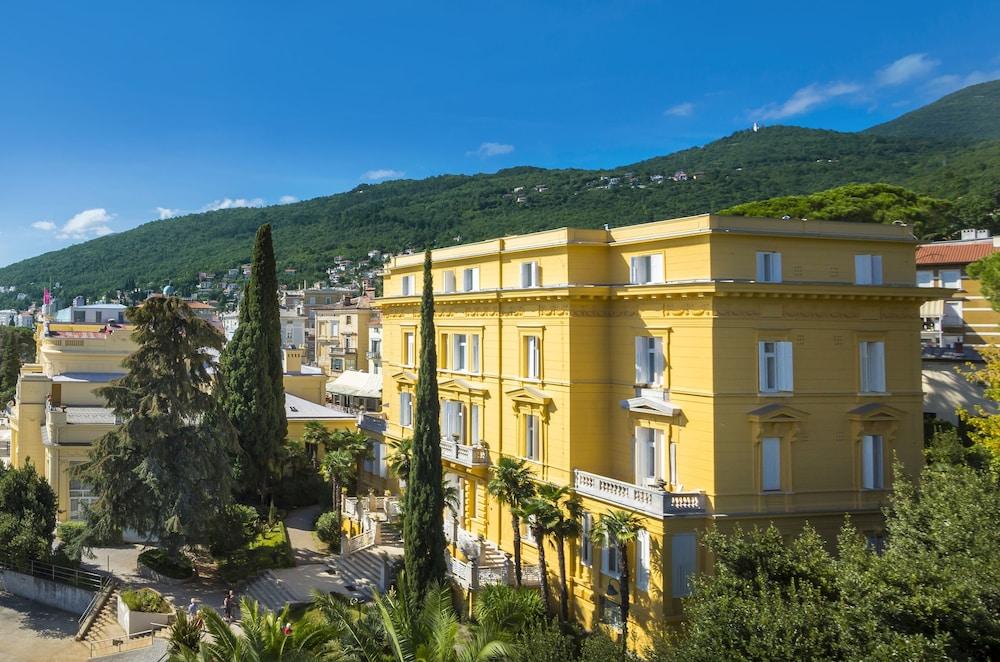 Villa Amalia - Liburnia (Adults Only) Opatija Ngoại thất bức ảnh