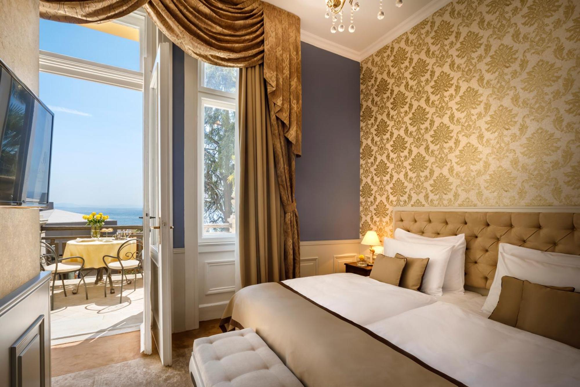 Villa Amalia - Liburnia (Adults Only) Opatija Ngoại thất bức ảnh